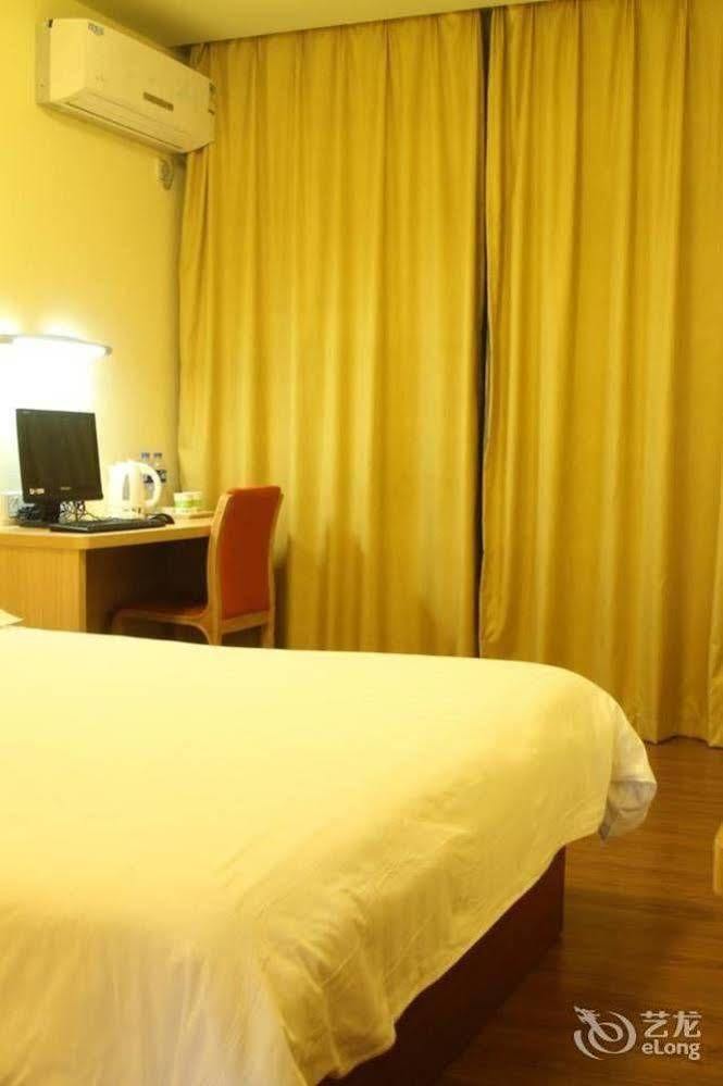 Homeinns Hotel Huizhou  Exterior photo